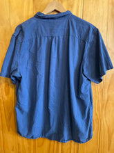 Load image into Gallery viewer, Size XL Mountain Hardwear Men's Short Sleeve Shirt

