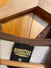 Load image into Gallery viewer, Size S Signature Camo Women&#39;s Hoodie
