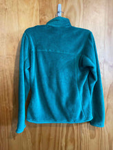 Load image into Gallery viewer, Size Small Patagonia Green Women&#39;s Sweater &amp; Sweatshirt
