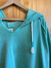 Load image into Gallery viewer, Size XL Ocean Drive Teal Women&#39;s Hoodie
