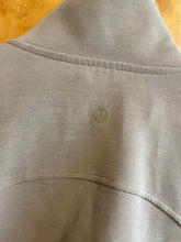 Load image into Gallery viewer, Women Size 8 Lululemon Tan Women&#39;s Jacket
