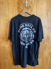 Load image into Gallery viewer, Size XL DistRict Men&#39;s Short Sleeve Shirt

