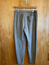 Load image into Gallery viewer, Size Medium Eddie Bauer Men's Sweatpants
