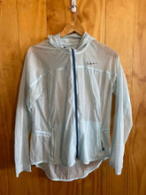Load image into Gallery viewer, Women Size M Nike Light Blue Women&#39;s Light Jacket
