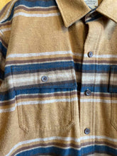 Load image into Gallery viewer, Size XL LL Bean Men's Long Sleeve Shirt
