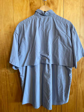 Load image into Gallery viewer, Size Unknown Columbia Men's Short Sleeve Shirt
