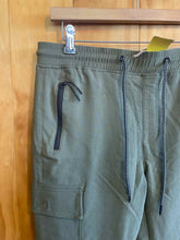 Load image into Gallery viewer, Size Small Rock Salt Men's Pants
