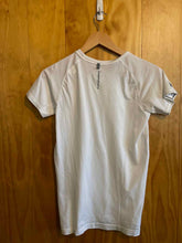 Load image into Gallery viewer, Size Medium Nike White Women's Short Sleeve Shirt

