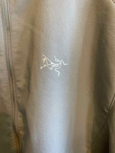Load image into Gallery viewer, Size XXL Arc'teryx Men's Light Jacket
