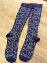 Load image into Gallery viewer, Vimmea Socks
