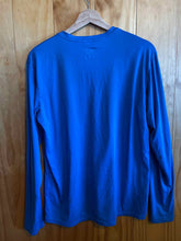 Load image into Gallery viewer, Size S REI Men&#39;s Long Sleeve Shirt
