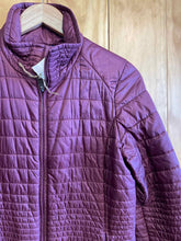 Load image into Gallery viewer, Women Size Small Patagonia Maroon Women&#39;s Winter Jacket
