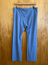 Load image into Gallery viewer, Size XL Athleta Blue Women's Pants
