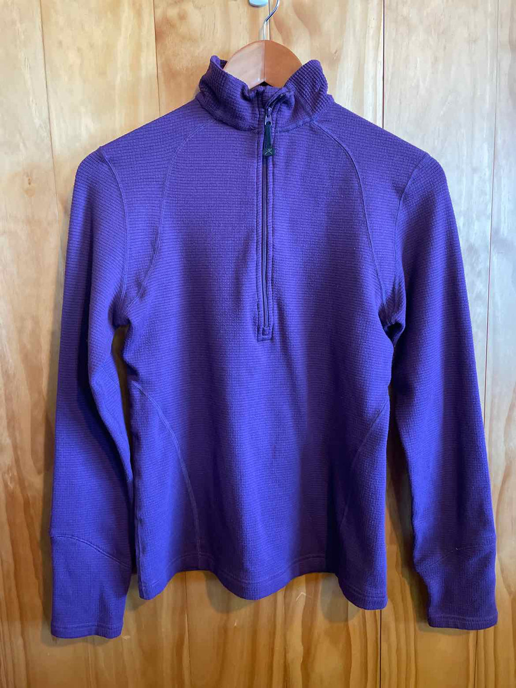 Size Medium Terramar Purple Women's Long Sleeve Shirt