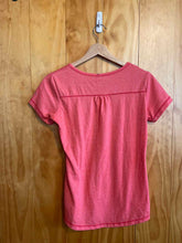 Load image into Gallery viewer, Size S/P Columbia Pink Women's Short Sleeve Shirt
