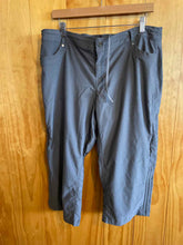 Load image into Gallery viewer, Size 16 Kuhl Grey Women's Pants
