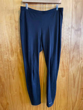 Load image into Gallery viewer, Size Large REI Men's Base Layer Pants
