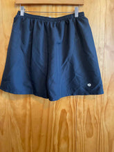 Load image into Gallery viewer, Size Large Pearl Izumi Black Women's Shorts
