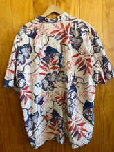 Load image into Gallery viewer, Size XXL Columbia Men's Short Sleeve Shirt
