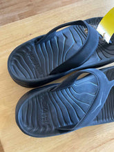 Load image into Gallery viewer, 8 Hoka Men's Sandals
