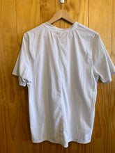 Load image into Gallery viewer, Size M GymShark Men's Short Sleeve Shirt
