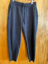 Load image into Gallery viewer, Size 10 Lululemon Black Women's Sweatpants
