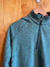 Load image into Gallery viewer, Size M Eddie Bauer Green Women's Fleece Sweatshirt
