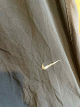 Load image into Gallery viewer, Size M Nike Men&#39;s Pants
