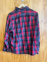 Load image into Gallery viewer, Size XXL Duluth Trading Red Women&#39;s Flannel
