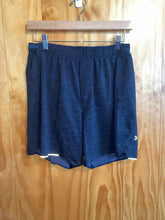 Load image into Gallery viewer, Size Medium Lululemon Men's Shorts
