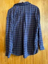 Load image into Gallery viewer, Size Large Bay Area Traders Men's Flannel
