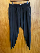 Load image into Gallery viewer, Size L Russell Men&#39;s Pants
