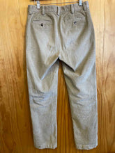 Load image into Gallery viewer, Size 30x32 LL Bean Men's Pants
