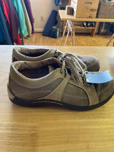 Load image into Gallery viewer, 8 Barefoot Freedom Men&#39;s Misc. Shoes
