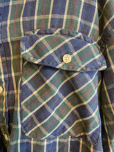 Load image into Gallery viewer, Size Medium Dockers Men's Flannel

