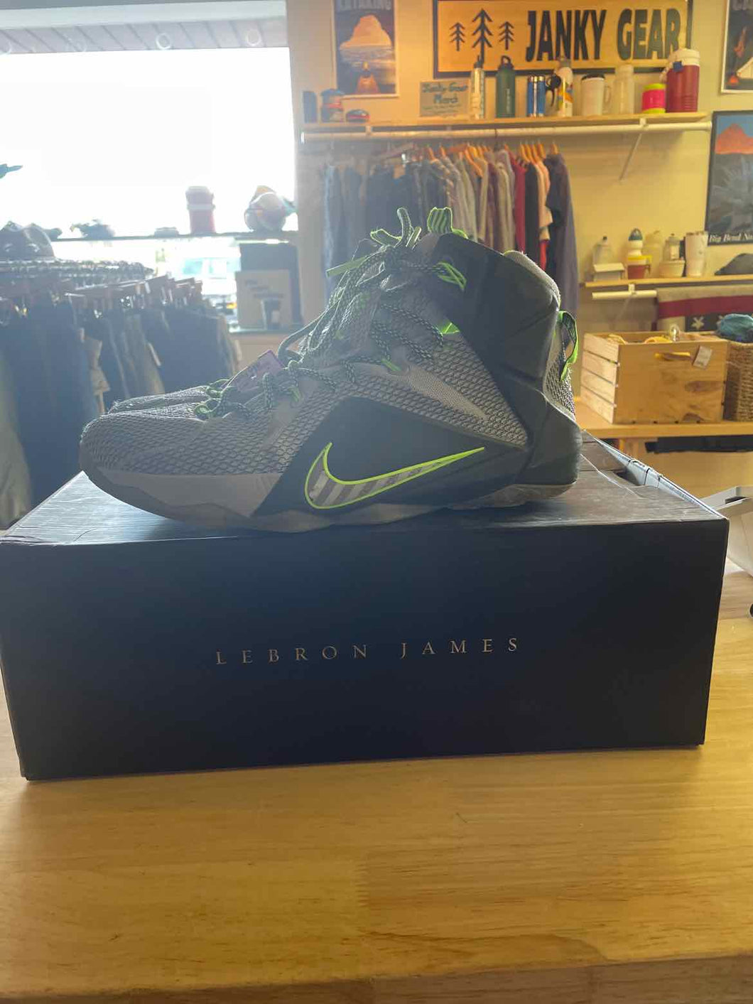 11.5 Nike Men's Shoes