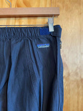 Load image into Gallery viewer, Size M Patagonia Men's Pants
