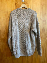 Load image into Gallery viewer, Size XL Aran Crafts Ireland Men&#39;s Sweater &amp; Sweatshirt
