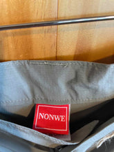 Load image into Gallery viewer, Size 28 nonwe Olive Women&#39;s Hiking Pants
