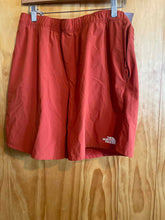 Load image into Gallery viewer, Size Large North Face Men's Shorts

