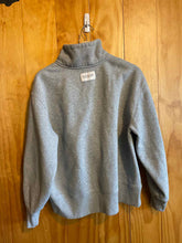 Load image into Gallery viewer, Size Medium Everlane Heather Gray Women&#39;s Sweater &amp; Sweatshirt
