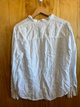 Load image into Gallery viewer, Size 18 Baird McNutt White Women&#39;s Long Sleeve Shirt
