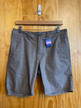 Load image into Gallery viewer, Size 30 Prana Men&#39;s Shorts
