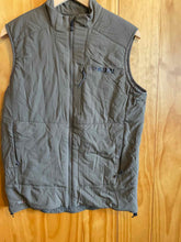 Load image into Gallery viewer, Size S Kuiu Men's Vest
