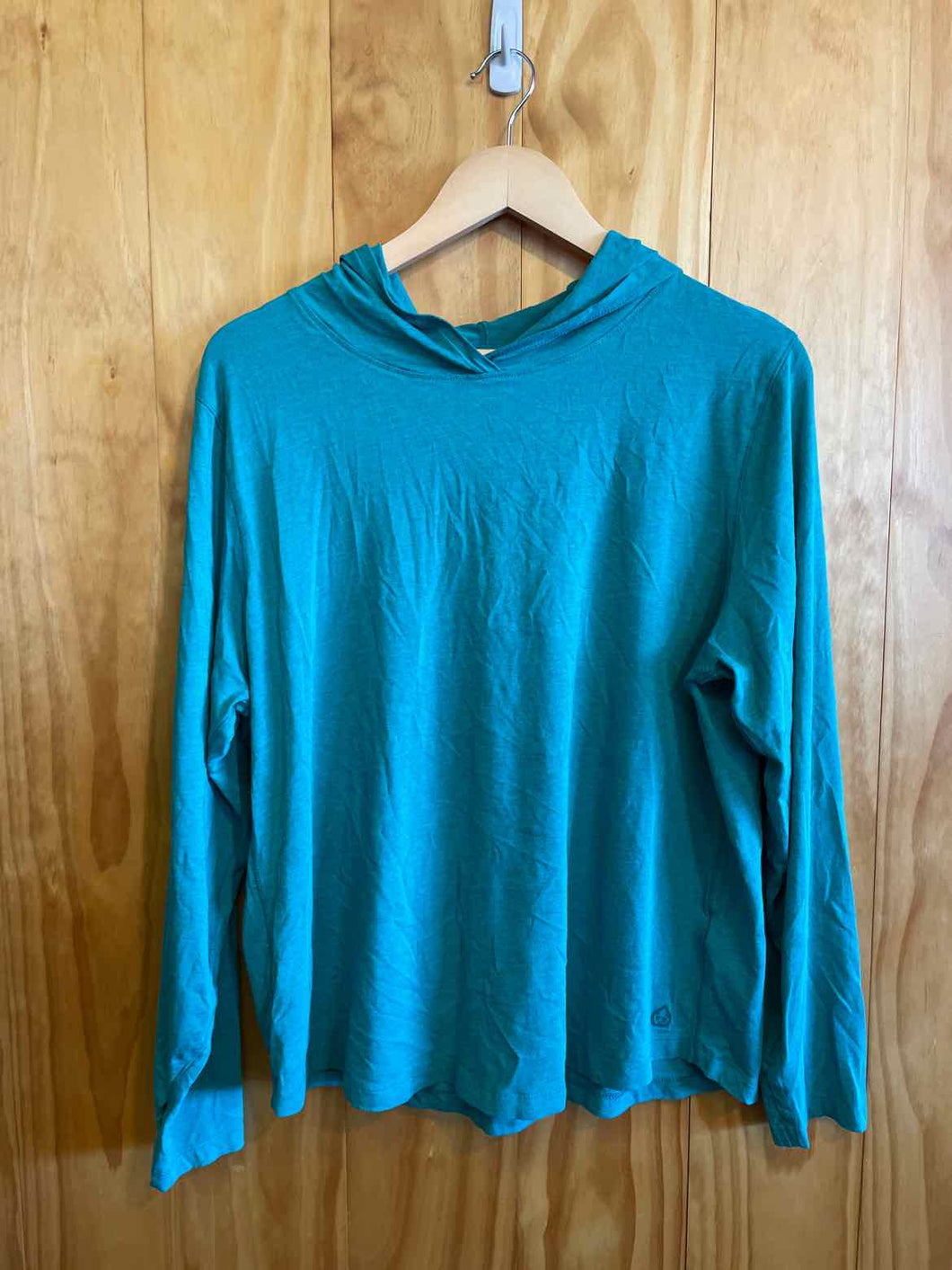 Size XL Tasc Green Women's Hoodie