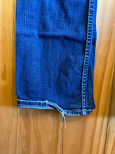 Load image into Gallery viewer, Size 29 BKE Blue Women's Jeans
