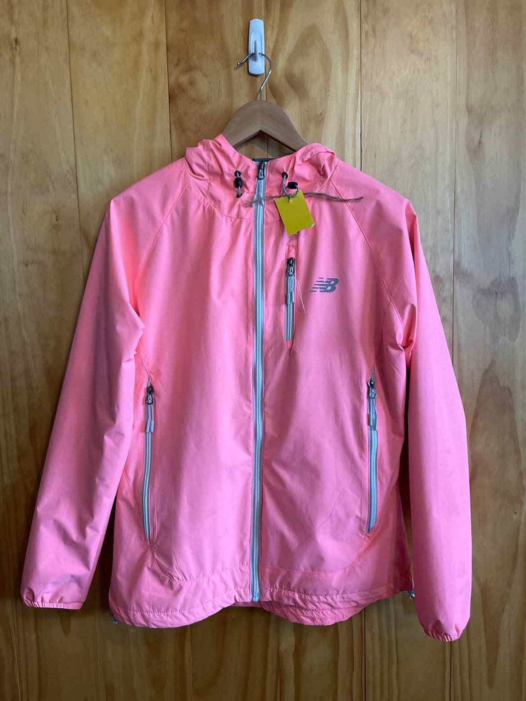 Women Size Medium New Balance Pink Women's Windbreaker