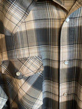 Load image into Gallery viewer, Western Plains Trading Co. Men's Long Sleeve Shirt
