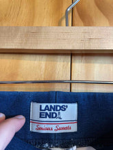 Load image into Gallery viewer, Size PM Lands End Navy Women&#39;s Sweatpants

