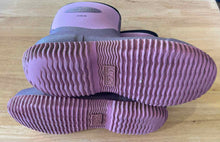 Load image into Gallery viewer, Women&#39;s Shoe Size 6/6.5 Muck Boot Co. Pink Women&#39;s Winter Boots
